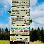 Stara Skola Marianska * Albrechtice v Jizerskych horach