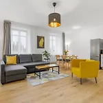 Stará škola Mariánská Apartamento Albrechtice v Jizerskych horach