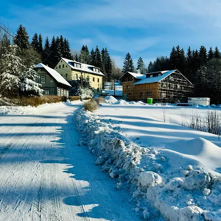 Stara Skola Marianska Apartament *