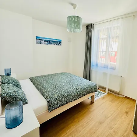 Stara Skola Marianska Apartment Albrechtice v Jizerskych horach