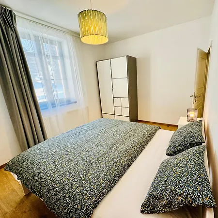 Apartment Stara Skola Marianska *
