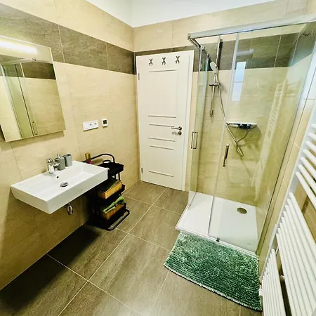 Stara Skola Marianska Apartment Albrechtice v Jizerskych horach