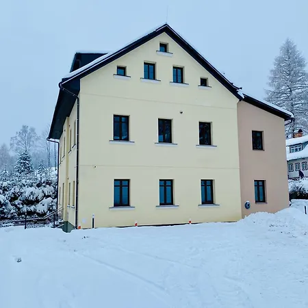 Apartmán Stará škola Mariánská Albrechtice v Jizerskych horach