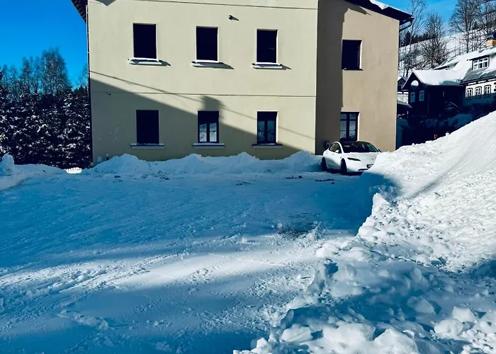 Stara Skola Marianska * Албрехтице в Йизерских горах